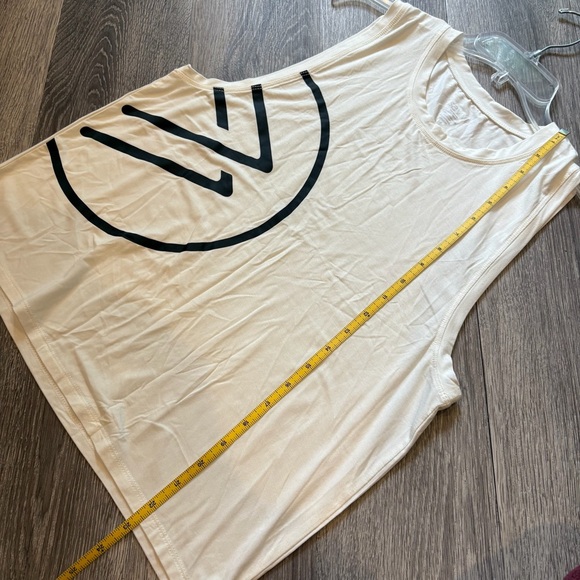 Savvi Graphic Sleeveless Muscle Tee Relaxed Fit Size M - Picture 3 of 5